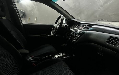 Mitsubishi Lancer IX, 2006 год, 449 777 рублей, 13 фотография