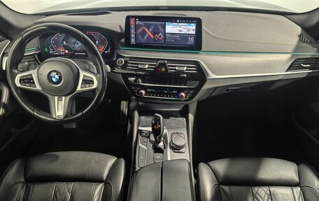 BMW 5 серия, 2020 год, 5 649 000 рублей, 11 фотография