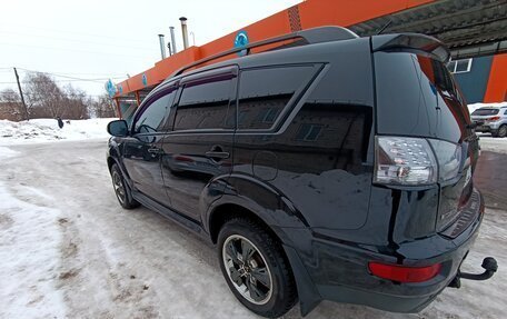 Mitsubishi Outlander III рестайлинг 3, 2011 год, 1 150 000 рублей, 3 фотография