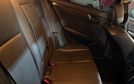 Mercedes-Benz C-Класс, 2008 год, 950 000 рублей, 15 фотография