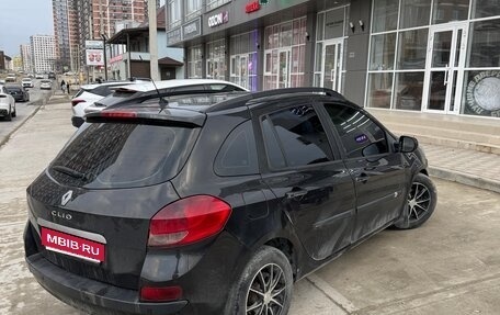 Renault Clio III, 2010 год, 305 000 рублей, 2 фотография