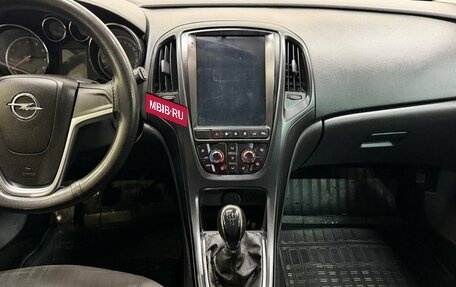 Opel Astra J, 2011 год, 557 000 рублей, 7 фотография