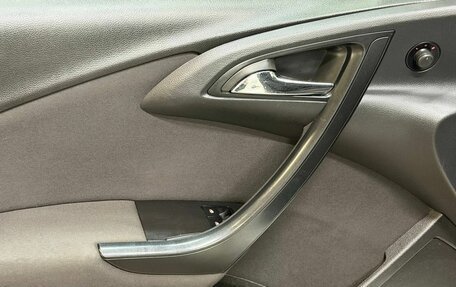 Opel Astra J, 2011 год, 557 000 рублей, 12 фотография