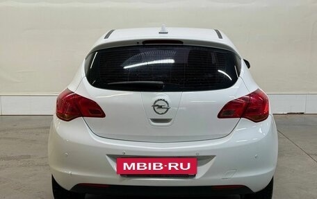 Opel Astra J, 2011 год, 557 000 рублей, 4 фотография