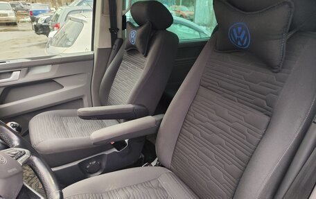 Volkswagen Caravelle T6 рестайлинг, 2021 год, 3 080 000 рублей, 8 фотография
