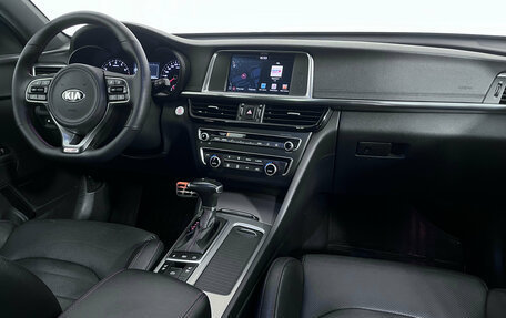 KIA Optima IV, 2018 год, 1 990 000 рублей, 9 фотография