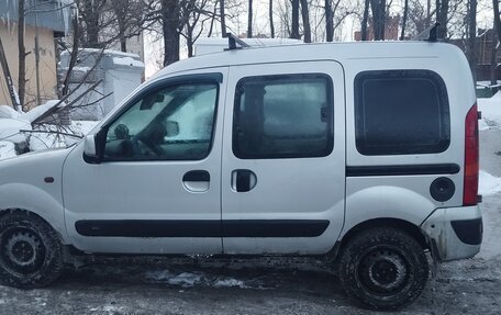 Renault Kangoo II рестайлинг, 2003 год, 310 000 рублей, 3 фотография