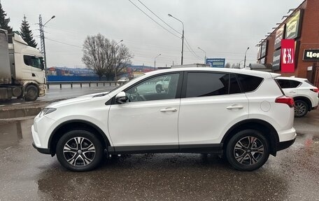 Toyota RAV4, 2018 год, 1 980 000 рублей, 9 фотография