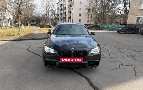 BMW 5 серия, 2012 год, 1 390 000 рублей, 2 фотография