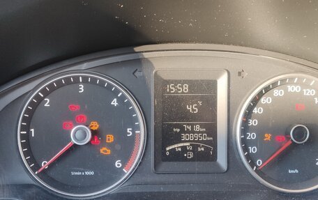 Volkswagen Caravelle T5, 2011 год, 1 600 000 рублей, 7 фотография