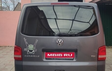 Volkswagen Caravelle T5, 2011 год, 1 600 000 рублей, 2 фотография