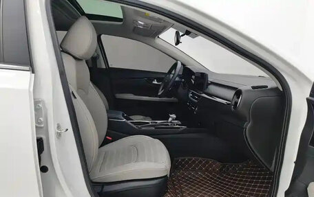 KIA K3, 2023 год, 1 347 700 рублей, 10 фотография