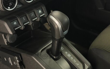 Suzuki Jimny, 2019 год, 2 300 000 рублей, 10 фотография