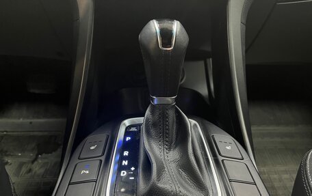 Hyundai Santa Fe III рестайлинг, 2018 год, 2 650 000 рублей, 14 фотография