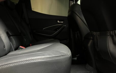 Hyundai Santa Fe III рестайлинг, 2018 год, 2 650 000 рублей, 17 фотография