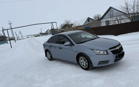 Chevrolet Cruze II, 2012 год, 720 000 рублей, 3 фотография