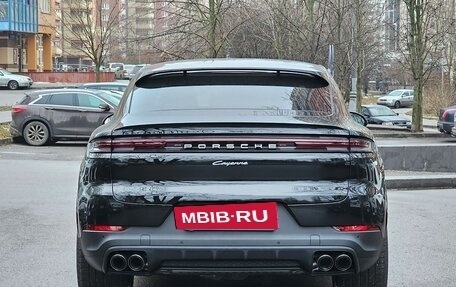 Porsche Cayenne III, 2024 год, 15 800 000 рублей, 4 фотография