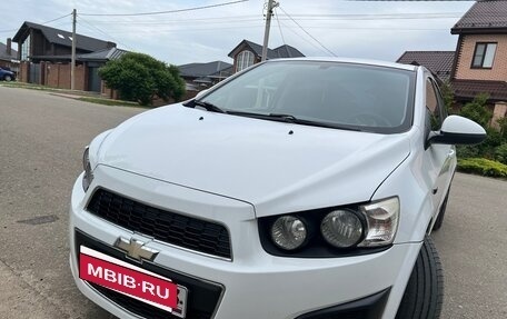 Chevrolet Aveo III, 2012 год, 800 000 рублей, 2 фотография