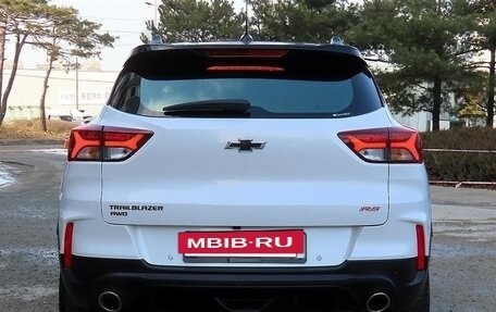 Chevrolet TrailBlazer, 2022 год, 2 000 000 рублей, 4 фотография