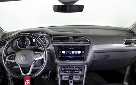 Volkswagen Tiguan II, 2021 год, 3 029 000 рублей, 11 фотография