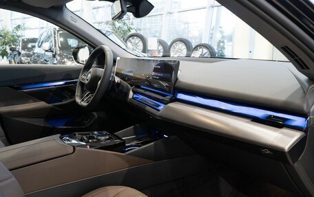 BMW 5 серия, 2025 год, 8 450 000 рублей, 12 фотография