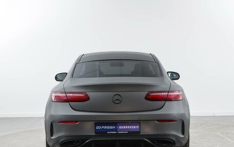 Mercedes-Benz E-Класс, 2017 год, 3 227 077 рублей, 4 фотография