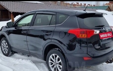 Toyota RAV4, 2013 год, 2 050 000 рублей, 4 фотография