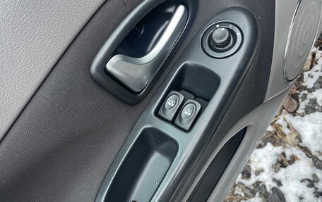 Renault Symbol, 2010 год, 440 000 рублей, 12 фотография