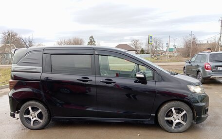 Honda Freed I, 2012 год, 1 180 000 рублей, 3 фотография