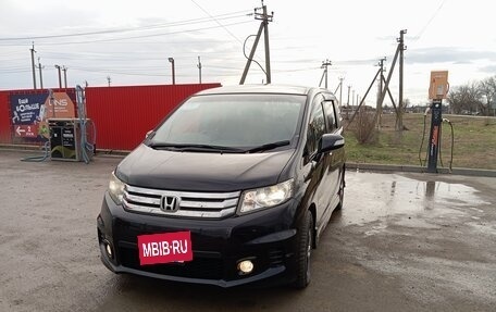 Honda Freed I, 2012 год, 1 180 000 рублей, 8 фотография