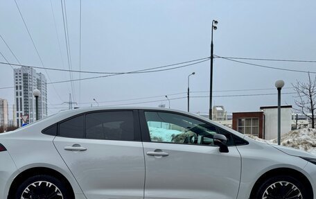 Toyota Corolla, 2021 год, 2 700 000 рублей, 7 фотография