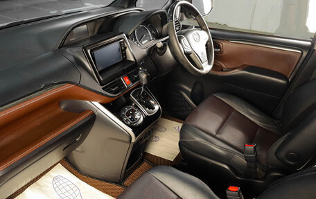 Toyota Esquire I, 2015 год, 2 319 000 рублей, 10 фотография