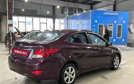 Hyundai Solaris II рестайлинг, 2013 год, 715 000 рублей, 2 фотография