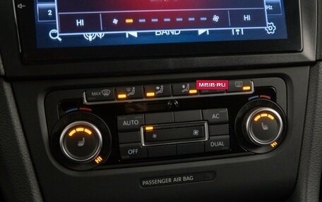 Volkswagen Golf VI, 2011 год, 727 077 рублей, 8 фотография