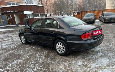 Hyundai Sonata IV рестайлинг, 2009 год, 630 000 рублей, 4 фотография