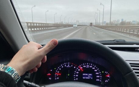 Toyota Camry, 2011 год, 1 225 000 рублей, 3 фотография