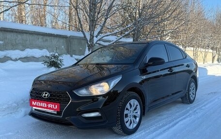 Hyundai Solaris II рестайлинг, 2019 год, 1 120 000 рублей, 3 фотография