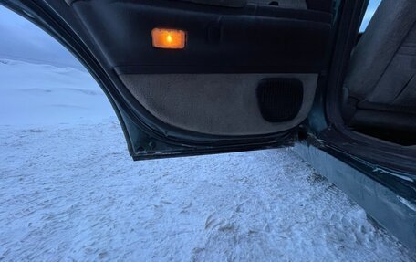 Toyota Crown, 1993 год, 300 000 рублей, 13 фотография