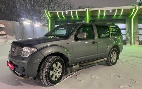 Nissan Pathfinder, 2008 год, 920 000 рублей, 1 фотография