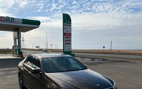 Mercedes-Benz E-Класс, 2014 год, 2 150 000 рублей, 8 фотография