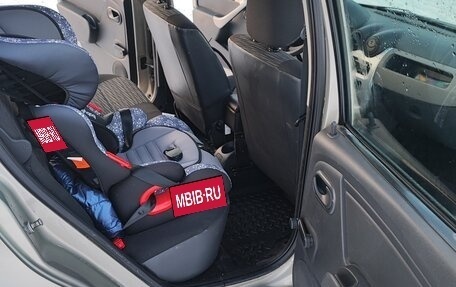 Renault Sandero I, 2010 год, 569 000 рублей, 11 фотография