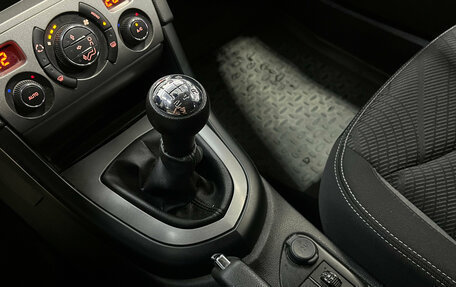 Peugeot 408 I рестайлинг, 2015 год, 680 000 рублей, 17 фотография