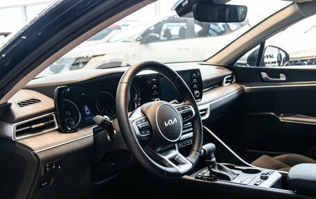 KIA K5, 2025 год, 4 050 000 рублей, 10 фотография