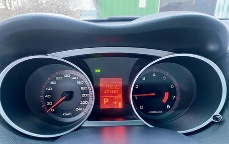 Mitsubishi Outlander III рестайлинг 3, 2008 год, 1 050 000 рублей, 16 фотография