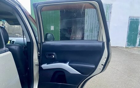 Mitsubishi Outlander III рестайлинг 3, 2008 год, 1 050 000 рублей, 27 фотография