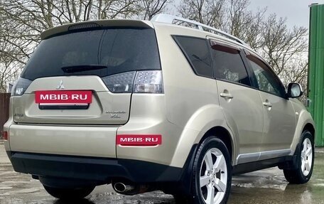 Mitsubishi Outlander III рестайлинг 3, 2008 год, 1 050 000 рублей, 22 фотография