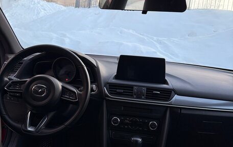 Mazda CX-4, 2023 год, 2 900 000 рублей, 13 фотография