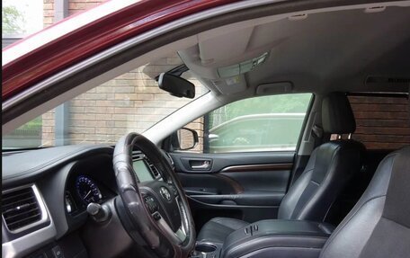 Toyota Highlander III, 2014 год, 2 800 000 рублей, 15 фотография
