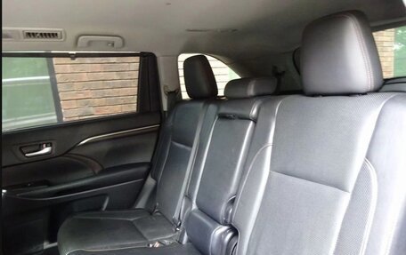 Toyota Highlander III, 2014 год, 2 800 000 рублей, 29 фотография