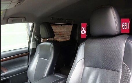 Toyota Highlander III, 2014 год, 2 800 000 рублей, 23 фотография